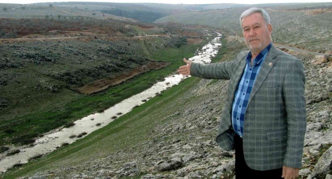 Arabanlı Çiftçilerden Karasu Çayı Çağrısı
