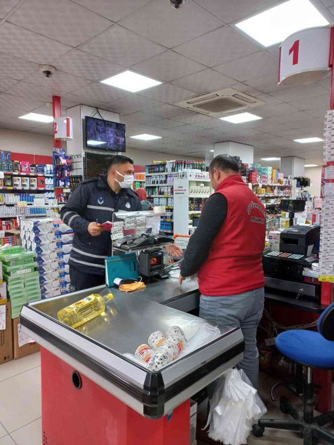 Bigadiç’te Fahiş Fiyat Ve Stokçuluk Denetimi