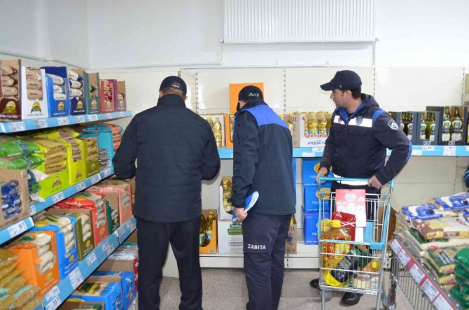 Adilcevaz’da Marketlerde Fahiş Fiyat Denetimi