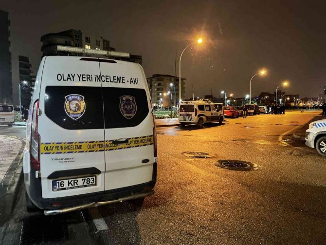 Bursa’da Kadın Hakim, Çocuk Parkında İple Asılı Halde Ölü Bulundu