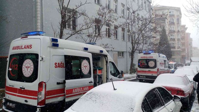 Çorlu’da Akraba Dehşeti: Üvey Teyzesini Vahşice Öldürdü, Eşini De Yaraladı