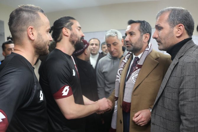 Başkan Şerifoğulları, Elazığspor’u Kahta’da Yalnız Bırakmadı