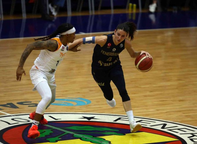 Fenerbahçe Safiport, Final Four’a Yükseldi