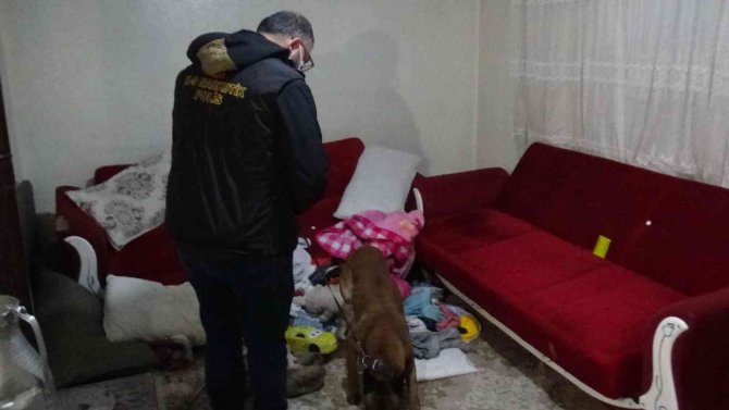 Gaziantep’te 19 İkamete Şok Uyuşturucu Baskını