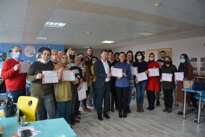 Gediz’de Öğretmenlerden “Birlikte İngilizce’ Projesi