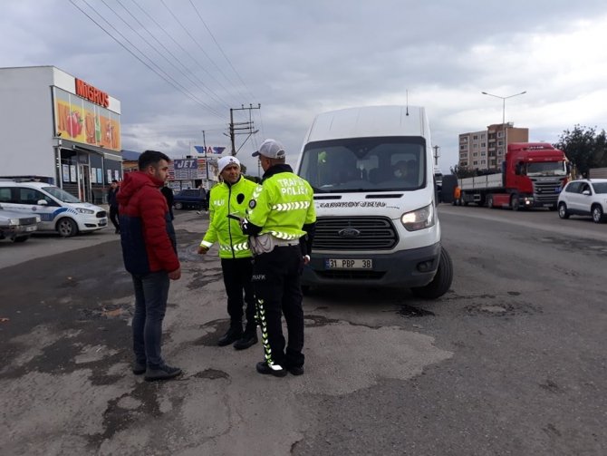 Payas’ta Servis Araçları Denetlendi