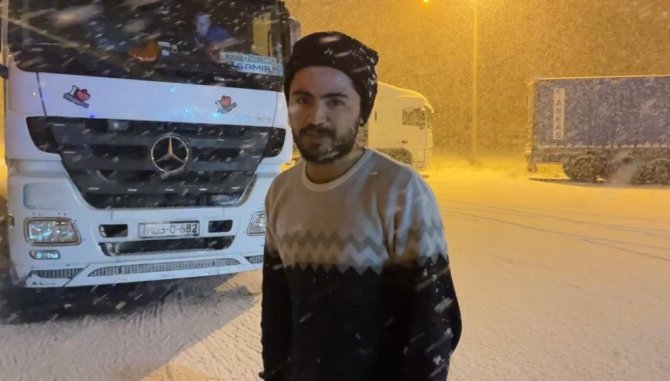 İ̇stanbul’a Kamyon Ve Tırların Giriş Yasağı Başladı