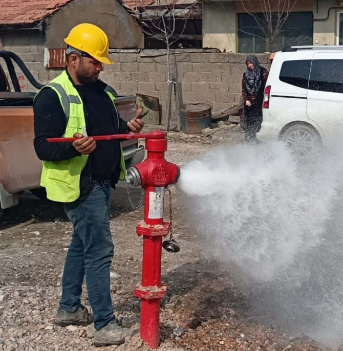 İ̇vrindi’de Altyapı Yenileme Çalışmaları Sürüyor
