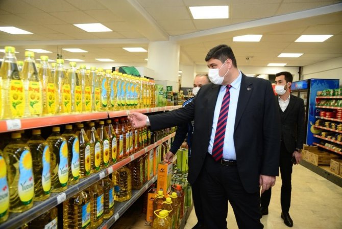 Başkan Oğuz: “Fırsatçılara Ve Stokçulara Geçit Vermeyiz”