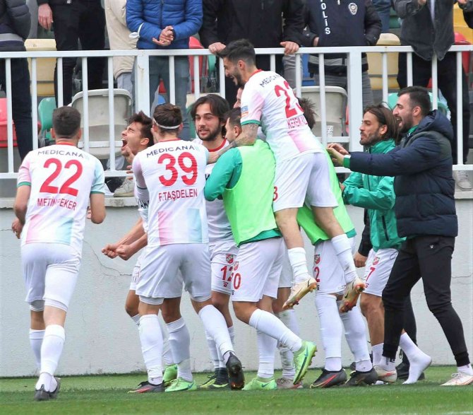 Karşıyaka Rahatladı