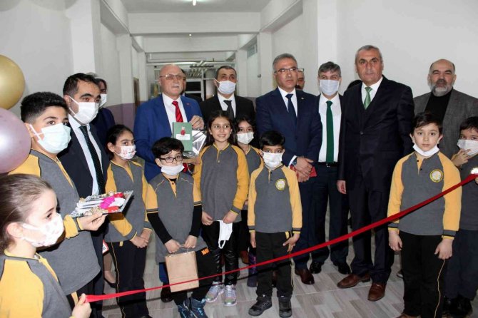 Kayseri’de Kütüphanesiz Okul Yok