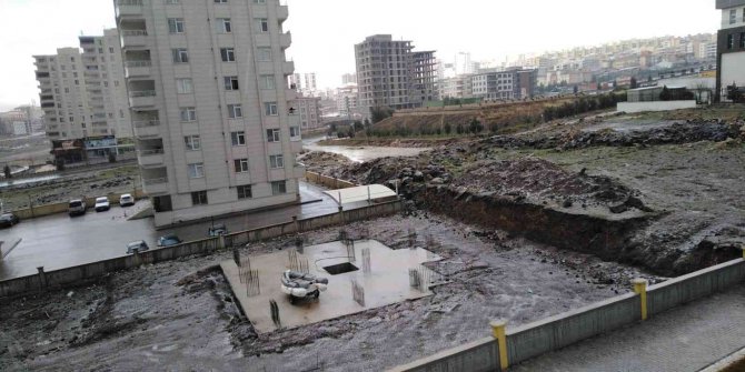 Şanlıurfa’da Dolu Ve Yağmur Etkili Oldu