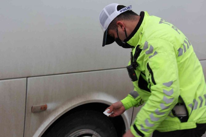 Meteoroloji’nin Uyarısı Polis Ekiplerini Harekete Geçirdi