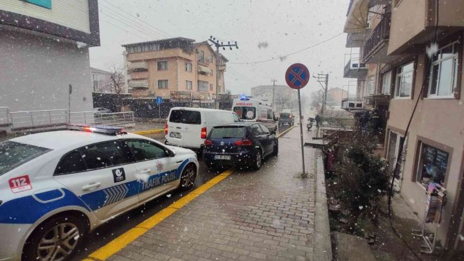 Otomobil İle Motosiklet Çarpıştı: 1 Yaralı