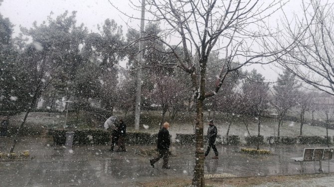 Gebze’de Kar Yağışı