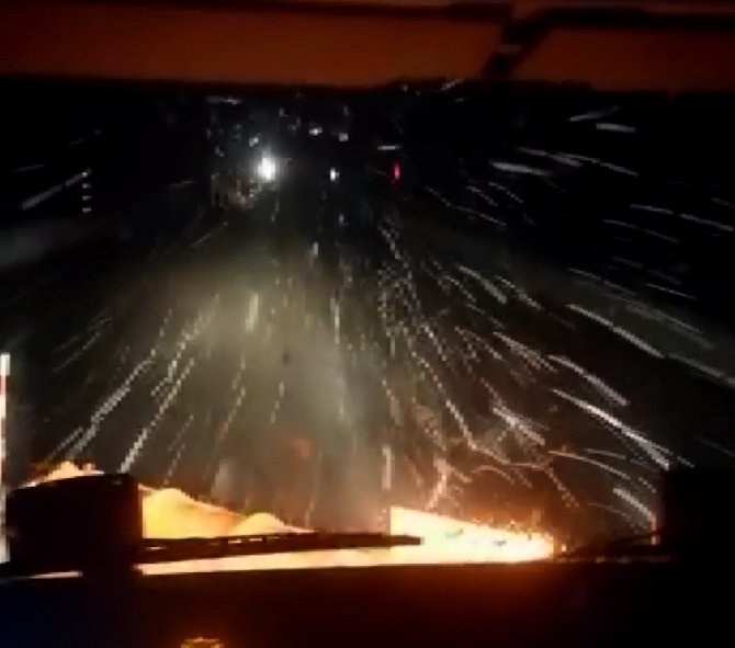 Ekipler Gece Boyu Karayollarında Teyakkuzdaydı