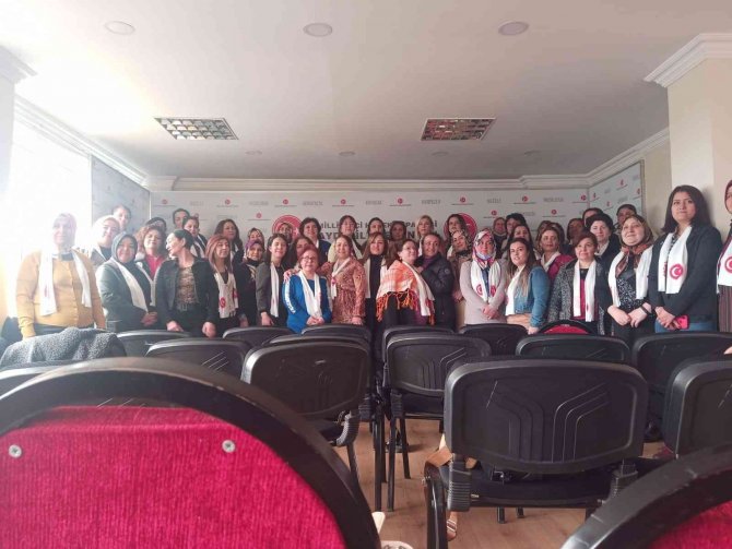 Mhp Aydın Kadın Kolları Çalışmalarına Hız Verdi
