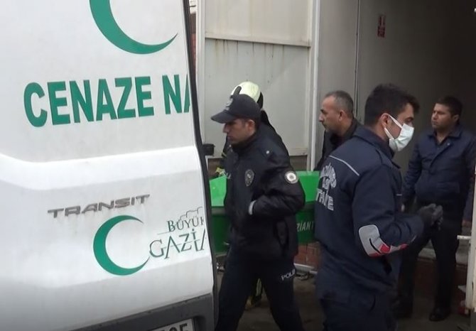 Elektrik Akımına Kapılan Bir İşçi Öldü, Bir İşçi Ağır Yaralandı