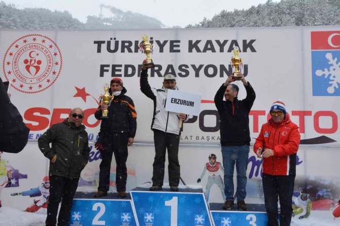 Kayakta Şampiyonlar Belli Oldu
