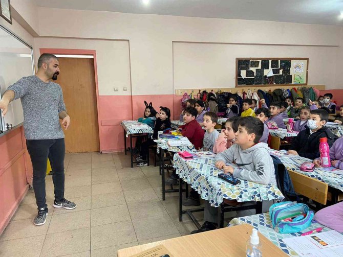 Van Büyükşehir Belediyesinden Öğrencilere Çevre Eğitimi