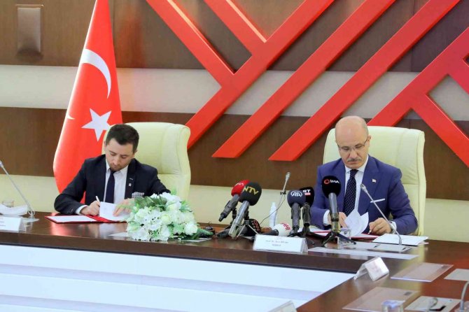 Harita Ve Geomatik Mühendisliği Programlarını Seçenlere Aylık 3 Bin 500 Lira Burs