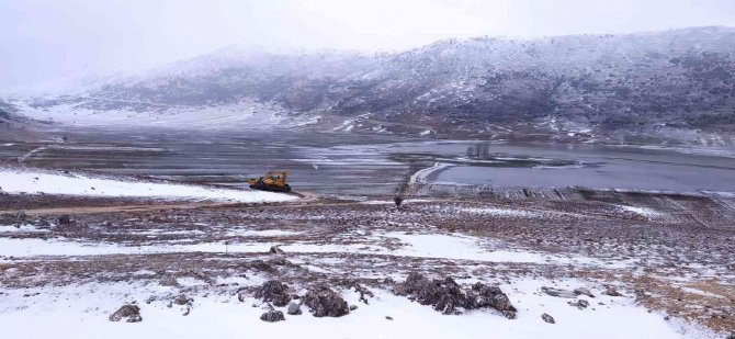 Dsi̇’nin Su Tahliye Kanalı Tıkandı, 500 Dekar Tarım Arazisi Sular Altında Kaldı