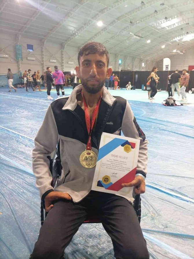 Ağrılı Sporcu Türkiye Şampiyonu Oldu