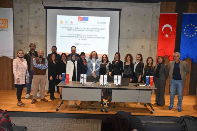 Özel Eğitim Hizmetlerinin Kalitesinin Artırılması Yönelik Projeler Devam Ediyor