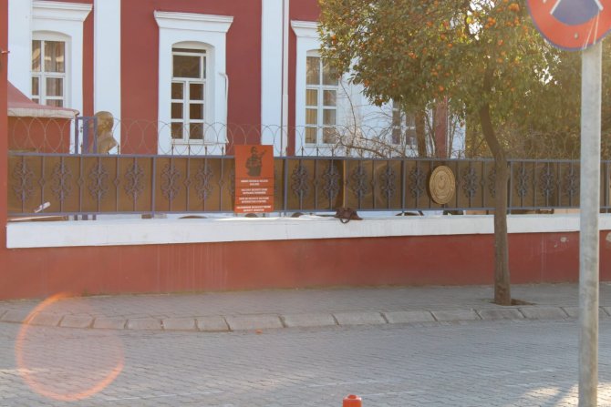 Aydın’da Askerlik Şubesi Önünde Şüpheli Çanta Paniği