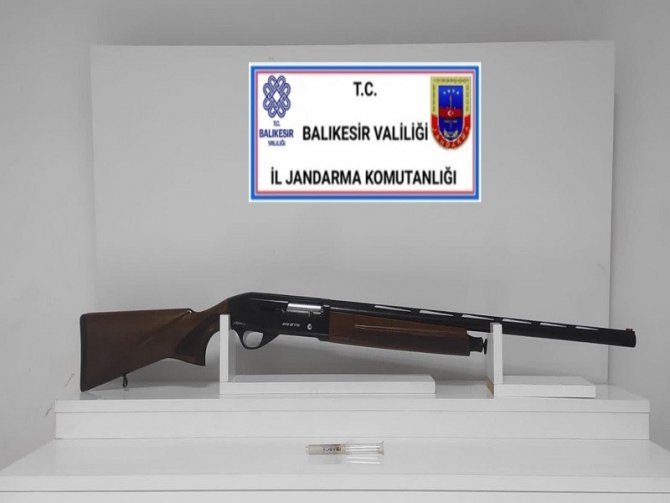Balıkesir’de Jandarmadan 22 Şahsa Operasyon