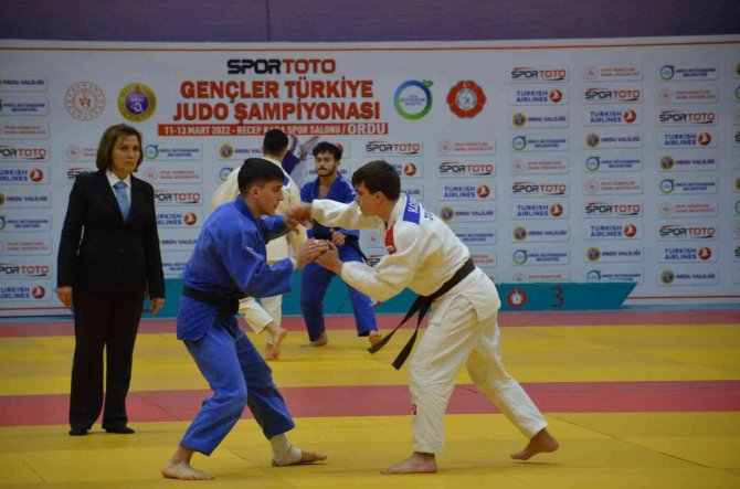 Gençler Türkiye Judo Şampiyonası Ordu’da Başladı