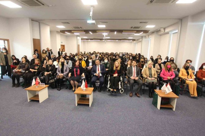 22 Girişimci Kadın, Kız Öğrencilerine Rehberlik Yapacak