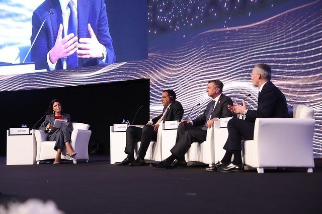 Stoltenberg: "Ukrayna’nın Güç Ve Cesaretini Hayranlıkla İzliyoruz"