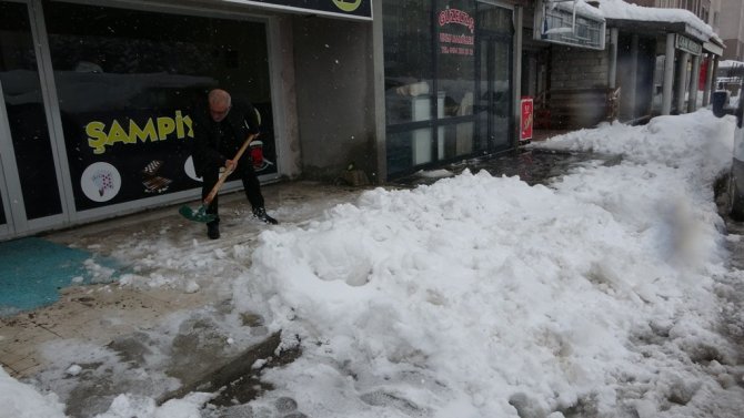 Bitlis’te 162 Köy Yolu Ulaşıma Kapandı