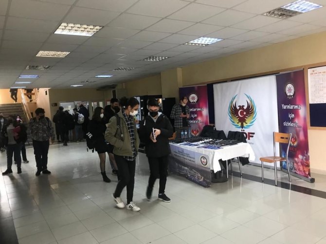 Öğrencilere, Terör Örgütlerinin Eleman Temin Yöntemi Anlatıldı