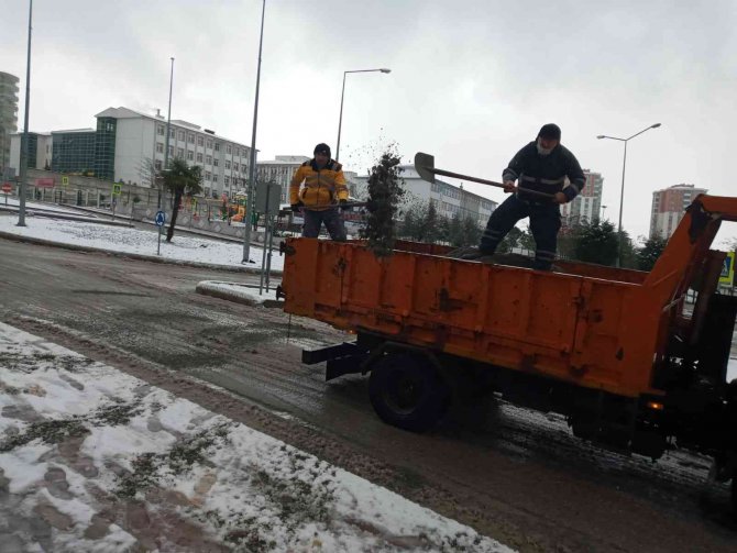 Kar Yağışı Samsun’u Etkisi Altına Aldı