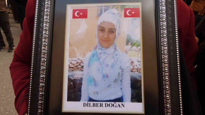 Diyarbakır’da Evlat Nöbetinde Olan Aileler Direndikçe Sayıları Artıyor