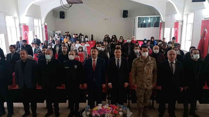 Dicle’de İ̇stiklal Marşı’nın Kabulü Ve Mehmet Akif Ersoy’u Anma Programı