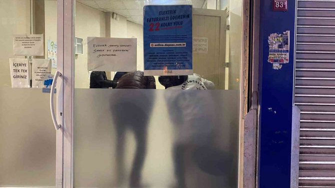 Diyarbakır’da Bıçaklı Gasp, 40 Bin Lirayı Alıp Kayıplara Karıştılar