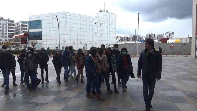 Diyarbakır’da 280 Çocuk İlk Defa Sinemayla Tanıştı
