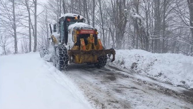 Düzce’de 45 Köy Yolu Ulaşıma Kapandı