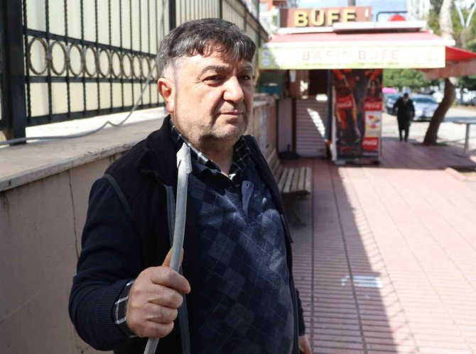 Hırsızlar Elektrik Kablosunu Çalınca İş Yerini Açamadı