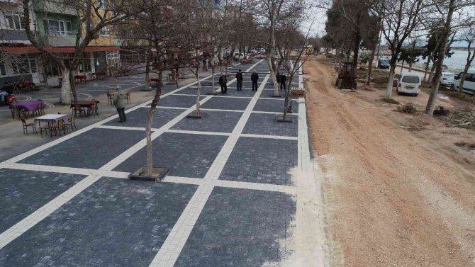 Erdek Sahilleri Güzelleşiyor