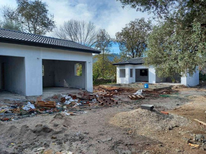 Fethiye’de 181 Kaçak Yapı Mühürlendi