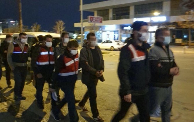 İ̇zmir Merkezli Fetö Operasyonunda 44 Tutuklama