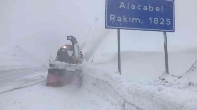 Antalya-konya Karayolu Tüm Araç Trafiğine Açıldı