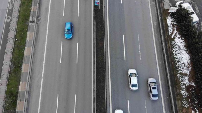 İ̇stanbul’da Kar Alarmı Verildi, Yollar Boş Kaldı, Trafik Yüzde 11’e Düştü