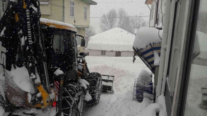Kastamonu’nun Sahil Kesiminde Yoğun Kar Yağışı