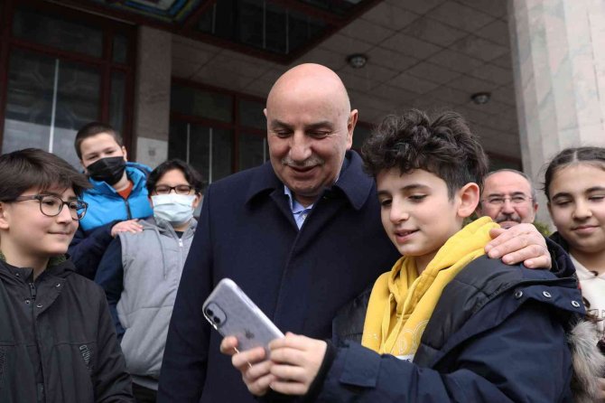 Keçiören Belediye Başkanı Altınok, Çocuk Meclisi Temsilcileriyle Buluştu