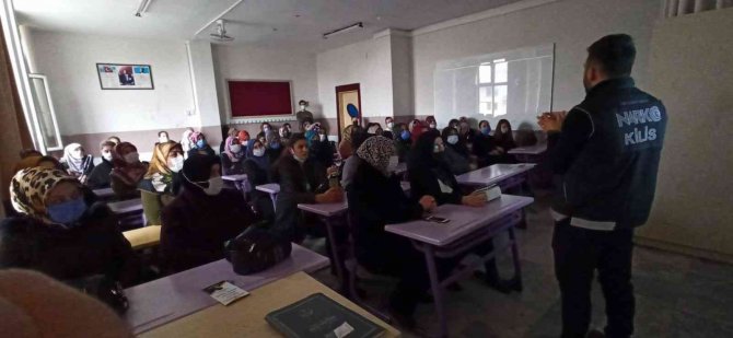Kilis’te 4 Bin 425 Kişiye Madde Bağımlılığının Zararları Anlatıldı